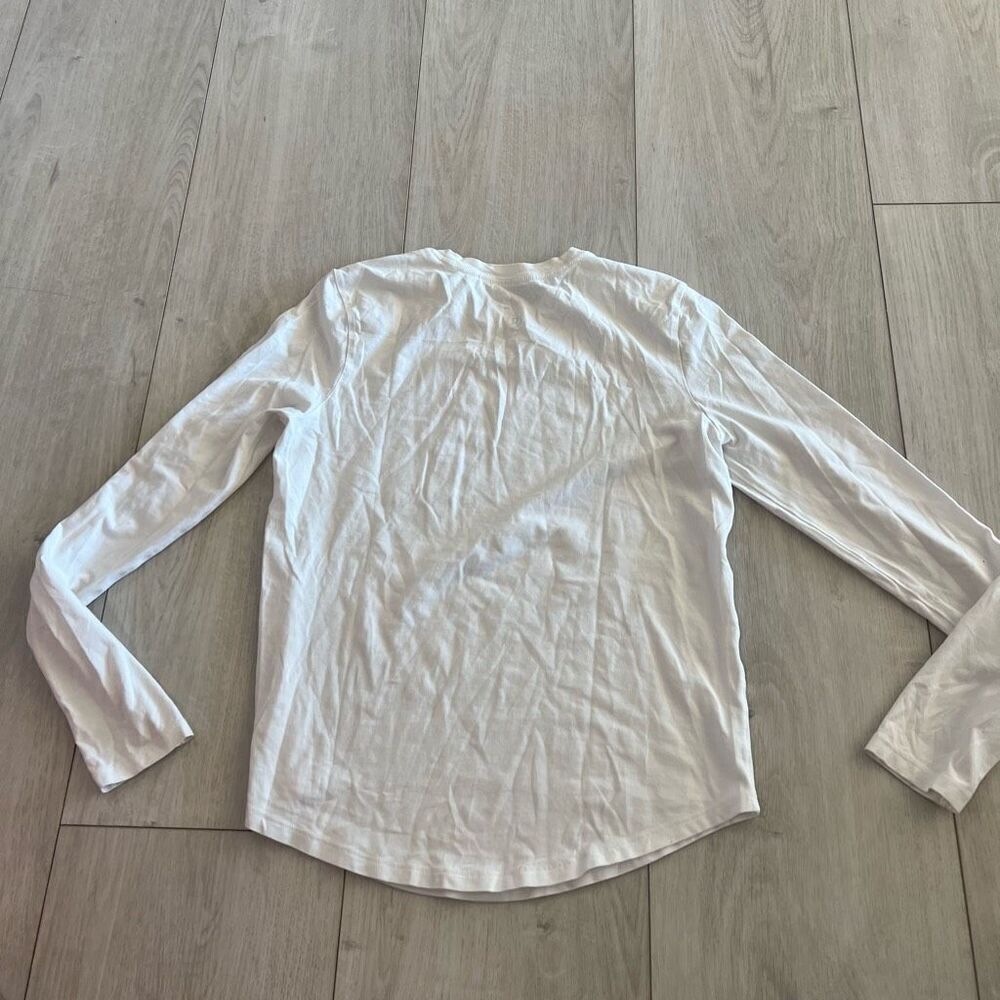 Lululemon women’s long sleeve top size s - Picture 5 of 6